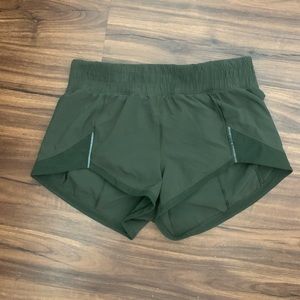 Lululemon hotty hot high rise lined shorts